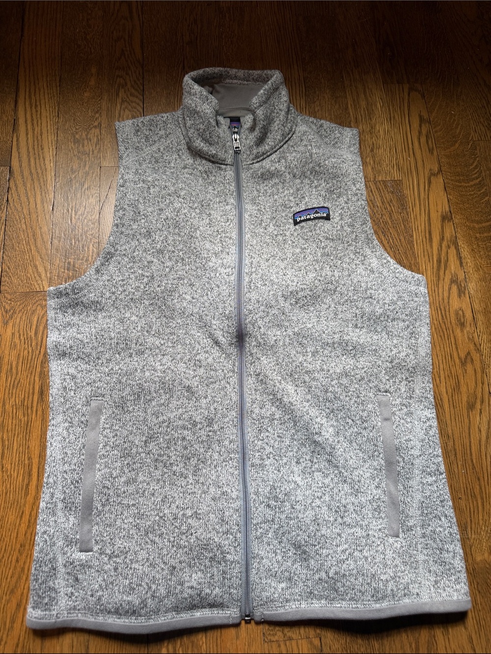 Patagonia Women’s Heather Gray Zip-Up Fleece Vest